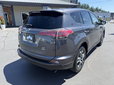 2018 Toyota RAV4 LE
