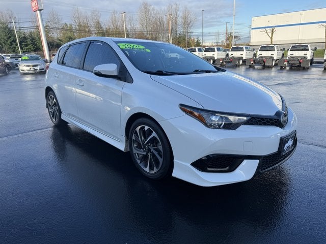 2016 Scion iM 5dr HB CVT (Natl)