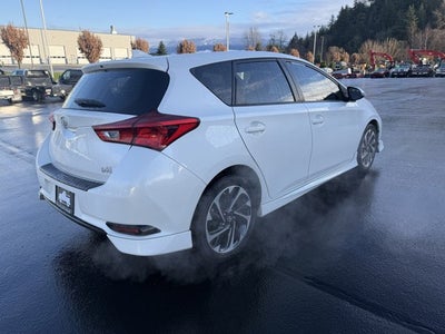 2016 Scion iM 5dr HB CVT (Natl)