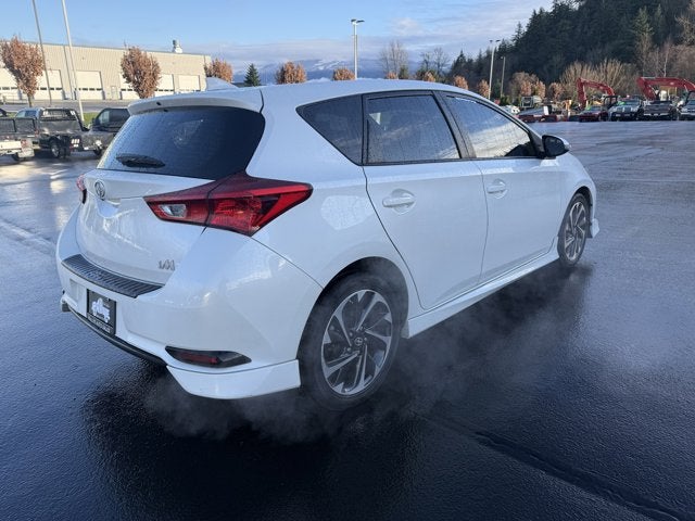 2016 Scion iM 5dr HB CVT (Natl)