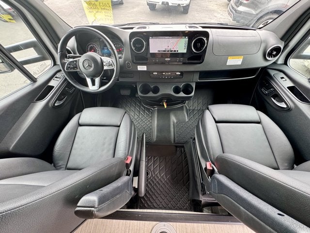 2022 Mercedes-Benz Jayco Motorhome 24ft 3500XD Standard Roof V6 170"