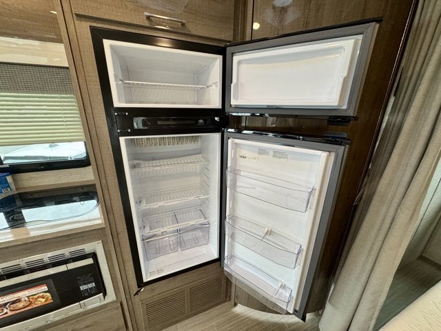 2022 Mercedes-Benz Jayco Motorhome 24ft 3500XD Standard Roof V6 170"