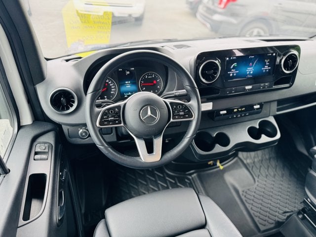 2022 Mercedes-Benz Jayco Motorhome 24ft 3500XD Standard Roof V6 170"